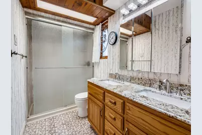 3245 Gail Court, Irving, TX 75060 - Photo 12