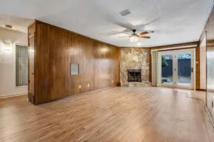 3245 Gail Ct, Irving, TX 75060 - Photo 4