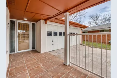 3245 Gail Court, Irving, TX 75060 - Photo 2