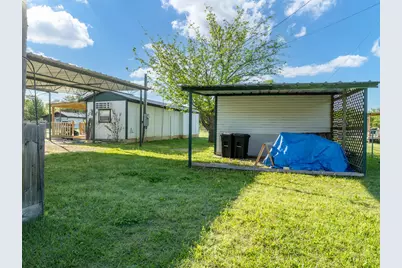 183 Grand Prairie Drive, Whitney, TX 76692 - Photo 34