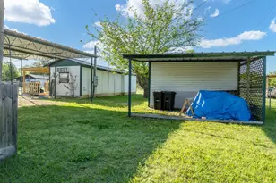 183 Grand Prairie Dr, Whitney, TX 76692 - Photo 34