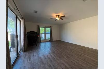 1738 Hartford Drive, Carrollton, TX 75007 - Photo 18