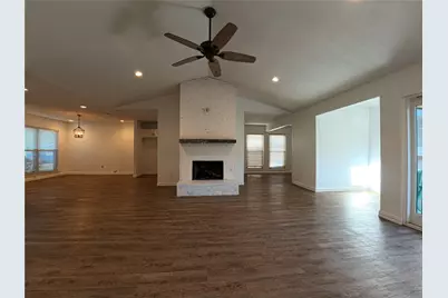 1738 Hartford Drive, Carrollton, TX 75007 - Photo 10