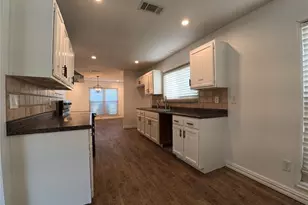 1738 Hartford Dr, Carrollton, TX 75007 - Photo 16