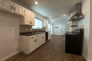 1738 Hartford Dr, Carrollton, TX 75007 - Photo 14