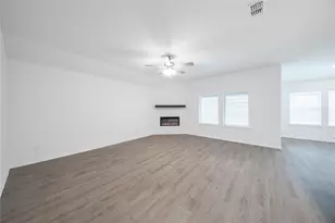 2008 Starling St, Princeton, TX 75407 - Photo 6