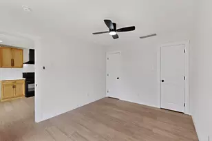 3023 Lasca St, Dallas, TX 75227 - Photo 18