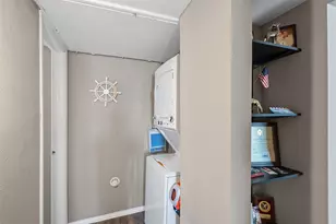 4024 Ridglea Country Club Dr, Fort Worth, TX 76126 - Photo 14