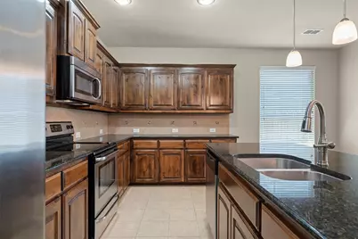 1037 Doe Meadow Drive, Fort Worth, TX 76028 - Photo 4