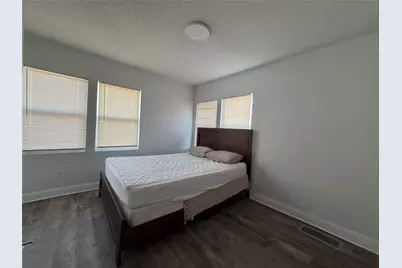 222 E Woodin Boulevard, Dallas, TX 75216 - Photo 10