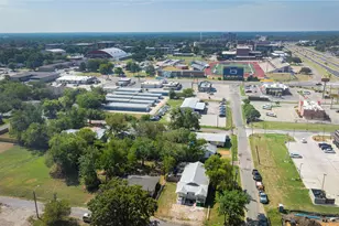 1909 Sycamore St, Commerce, TX 75428 - Photo 26