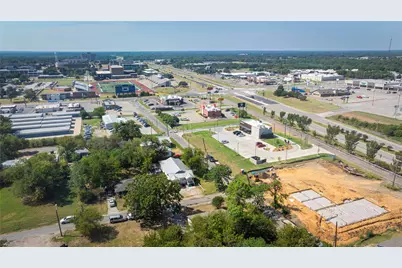 1909 Sycamore Street, Commerce, TX 75428 - Photo 22