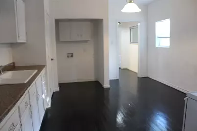 1909 Sycamore Street, Commerce, TX 75428 - Photo 14