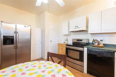 1909 Sycamore Street, Commerce, TX 75428 - Photo 8