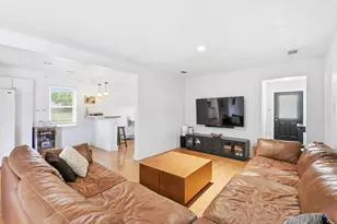 404 E Huitt Ln, Euless, TX 76040 - Photo 16