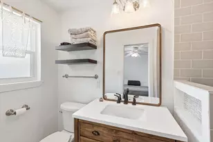 404 E Huitt Ln, Euless, TX 76040 - Photo 24