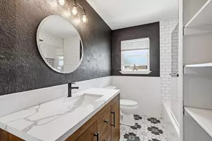 404 E Huitt Ln, Euless, TX 76040 - Photo 30