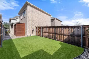 1010 Ivy Charm Way, Arlington, TX 76005 - Photo 32