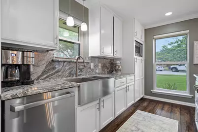 3817 Westminster Drive, Carrollton, TX 75007 - Photo 8