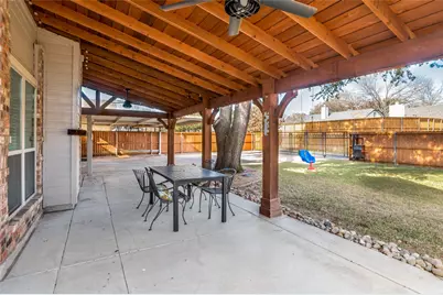 2025 Oakbluff Drive, Carrollton, TX 75007 - Photo 24