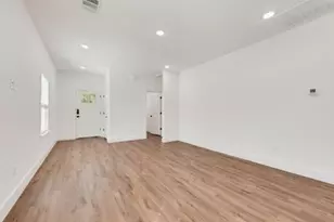 202 Pine St, Bonham, TX 75418 - Photo 6