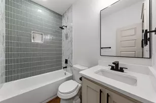 908 N 10th St, Waco, TX 76707 - Photo 12