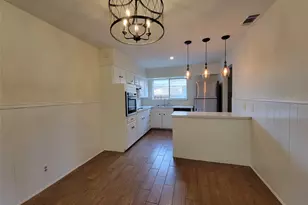 1518 Carroll Dr, Garland, TX 75041 - Photo 4