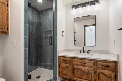 1636 Crooked Creek Drive, Carrollton, TX 75007 - Photo 24