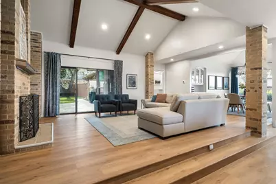 1636 Crooked Creek Drive, Carrollton, TX 75007 - Photo 10