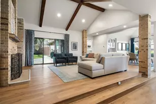 1636 Crooked Creek Dr, Carrollton, TX 75007 - Photo 10