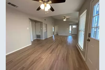 1322 Maplewood Drive, Lewisville, TX 75067 - Photo 6