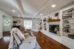 2720 Prairie Creek Ct, Plano, TX 75075 - Photo 4