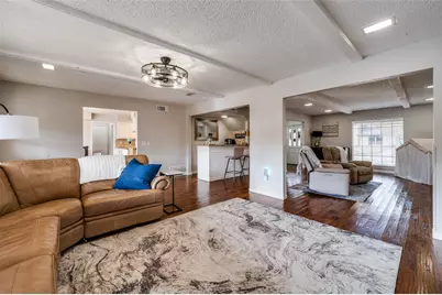 2720 Prairie Creek Court, Plano, TX 75075 - Photo 8