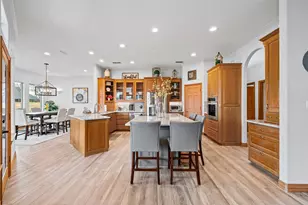 5605 Flagstick Dr, Granbury, TX 76049 - Photo 4