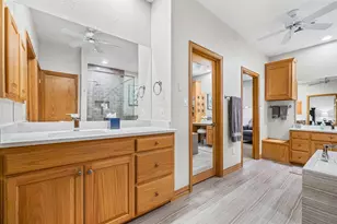 5605 Flagstick Dr, Granbury, TX 76049 - Photo 22