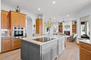 5605 Flagstick Dr, Granbury, TX 76049 - Photo 6