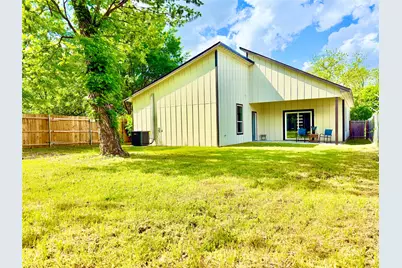 4316 Penrod Avenue, Cockrell Hill, TX 75211 - Photo 22