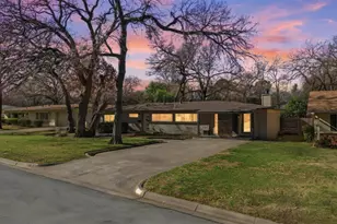 1008 Ridgewood Terrace, Arlington, TX 76012 - Photo 4