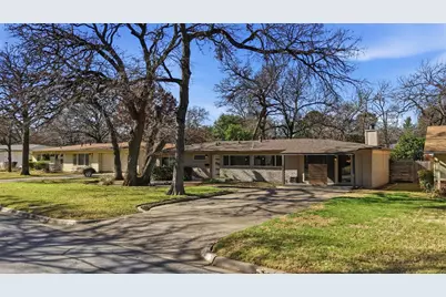 1008 Ridgewood Terrace, Arlington, TX 76012 - Photo 1