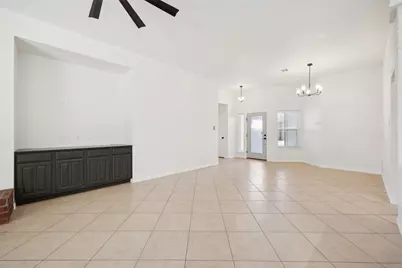 1016 Grand Central Parkway, Saginaw, TX 76131 - Photo 6