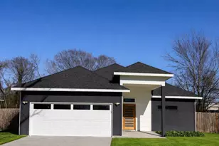 1009 E Buffalo St, Forney, TX 75126 - Photo 1