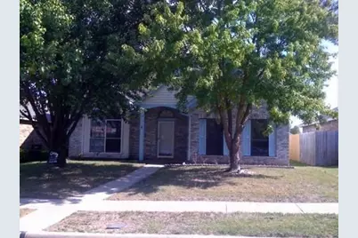 430 Sims Drive, Cedar Hill, TX 75104 - Photo 1