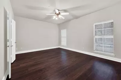 2010 Downing Street, Allen, TX 75013 - Photo 2