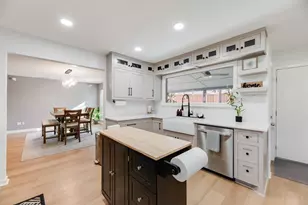 510 Willow Creek Ct, Arlington, TX 76011 - Photo 8