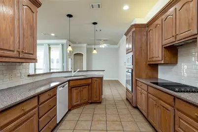 405 Westbury Court, Arlington, TX 76013 - Photo 14