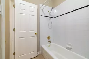 405 Westbury Ct, Arlington, TX 76013 - Photo 24