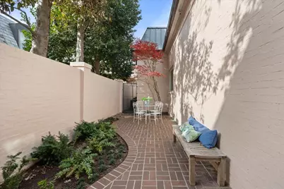 1616 Carleton Avenue, Fort Worth, TX 76107 - Photo 40