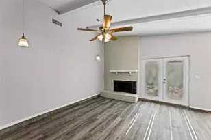 221 Asbury Dr, Saginaw, TX 76179 - Photo 6