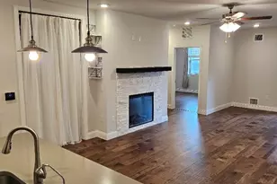 1735 Wittington Pl, Farmers Branch, TX 75234 - Photo 4