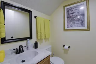 2813 White Oak Dr, Grand Prairie, TX 75052 - Photo 12